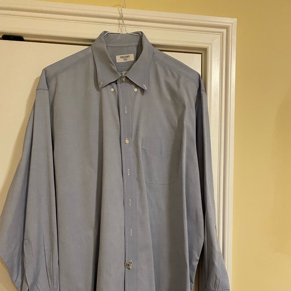 Brooks brothers men’s dress shirt